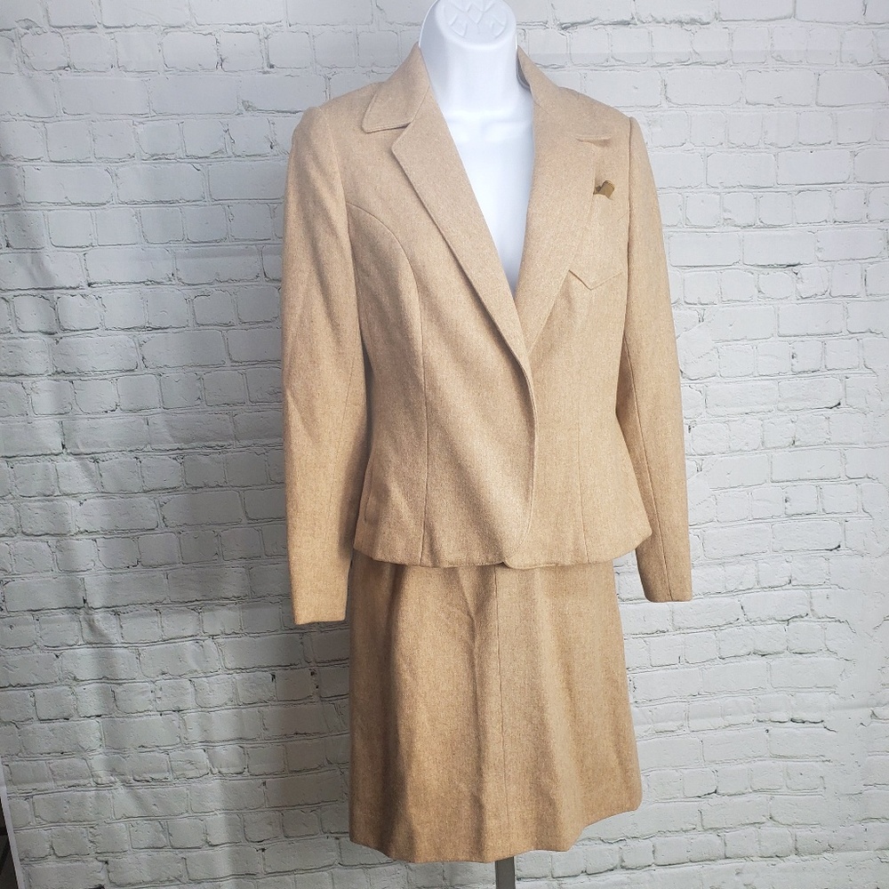 Unknown Designer Wool 2pc Suit